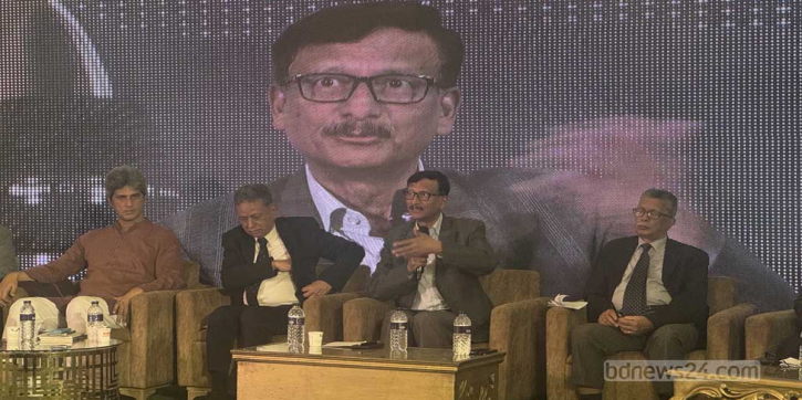 ভারত-যুক্তরাষ্ট্র-চীনের সঙ্গে আমাদের স্বার্থ রয়েছে, ব্যালান্স করে চলতে হবে: পররাষ্ট্র উপদেষ্টা ভারত-যুক্তরাষ্ট্র-চীনের সঙ্গে আমাদের স্বার্থ রয়েছে, ব্যালান্স করে চলতে হবে: পররাষ্ট্র উপদেষ্টা