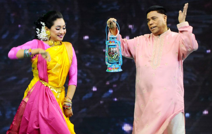 মাহফুজুর রহমান এবারও কণ্ঠের জাদুতে মুগ্ধ করবেন ভক্তদের মাহফুজুর রহমান এবারও কণ্ঠের জাদুতে মুগ্ধ করবেন ভক্তদের